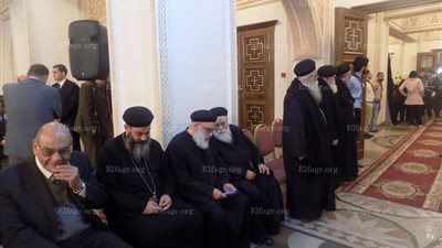 محافظ الإسكندرية ومدير الأمن ورئيس الجامعة يقدمون العزاء في ضحايا 