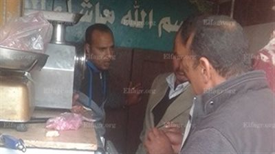 ضبط لحوم مجمدة غير صالحة للاستهلاك الآدمي ببركة السبع (صور)