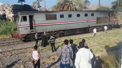 استئناف حركة قطارات الصعيد بعد توقفها بسبب تعطل قطار محمل بالسولار ساعة و 30 دقيقة بسوهاج