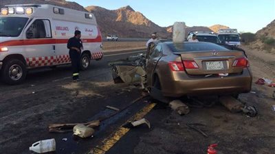 مصرع وإصابة 7 أشخاص في حادث وجهاً لوجه بالمدينة المنورة