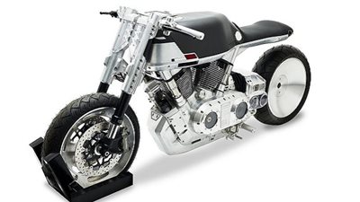 فانجارد تزيح الستار عن دراجتها النارية 