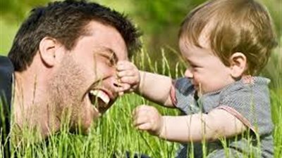 تعرفي على عدة نصائح أساسية تعلم أولادك  محبة واحترام أبيهم