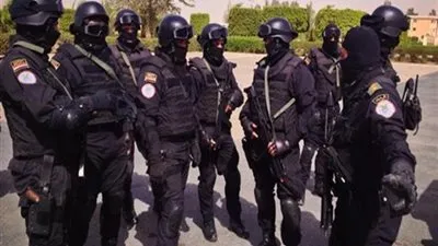 قبل أيام من احتفالات الكريسماس.. 