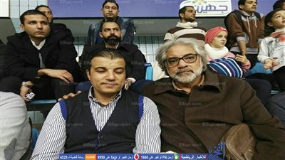 مدرب المنتخب يساند الأهلي في نهائي السلة (صور)