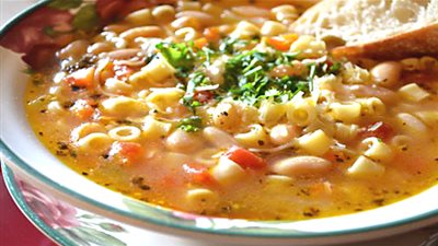 طريقة تحضير شوربة المكرونة بالخضار