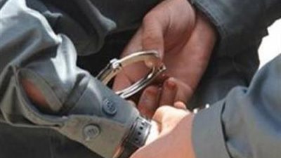 حبس عاطل  لقيامه بتحويل مزرعة  دواجن إلى  مصنع لإنتاج العقاقير المخدرة بالشرقية