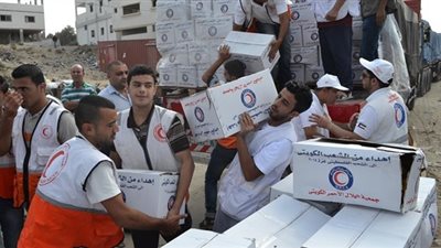 الهلال الأحمر الكويتي يدخل أولى مساعداته إلى حلب بالتعاون مع نظيره القطري