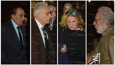 الحلفاوي ويسرا وأبو زهرة والعلايلي في عزاء الراحل أحمد راتب (فيديو)