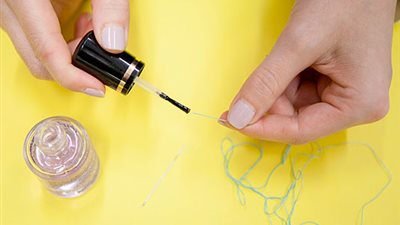 إستخدامات لا تتوقعيها عن ملمع الاظافر يمكن ان تستخدميها !