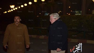 حسين فهمي ومحمود الجندي ونجل 