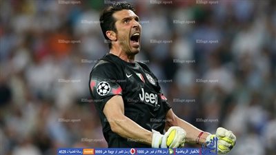 بوفون يشيد بزميله 