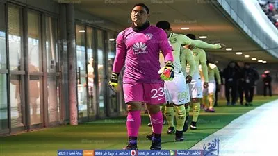 لقطة كأس العالم للأندية.. حارس كلوب أمريكا يراوغ لاعب أتلتيكو ويهدى الكرة للمهاجم (فيديو)