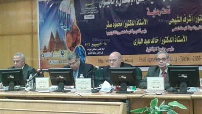 وزير التعليم العالي يفتتح المؤتمر الدولي للأمراض المعدية بجامعة الزقازيق (صور)
