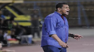 علاء عبدالعال يستقيل من تدريب الشرقية 