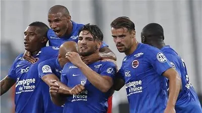 الدوري الفرنسي.. كان يسحق ميتز ويهرب من القاع