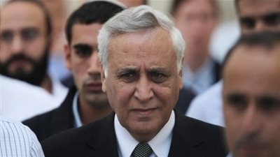 ارتكب سلسلة جرائم جنسية.. إسرائيل تفرج عن رئيسها الأسبق من السجن