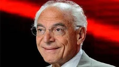 فاروق الباز: 