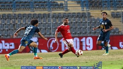 الأهلي يرد على أزمة مشاركة عبد الله السعيد 