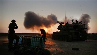 هاآرتس: ضباط إسرائيليون يطالبون بنقلهم لسوريا لوقف المذابح