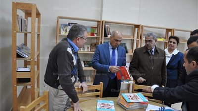 رئيس جامعة كفر الشيخ يتفقد كلية الألسن تمهيدا لافتتاح المرحلة الثانية (صور)