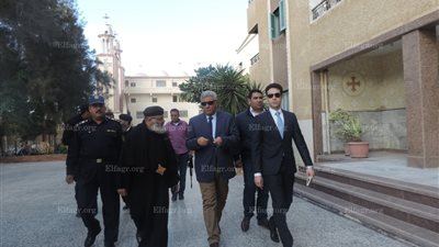 مدير الأمن يتفقد تأمينات مطرانية البحيرة (فيديو)