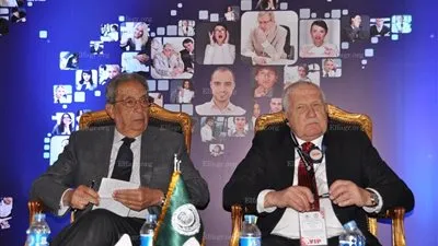 رئيس التشيك السابق: العالم العربي بحاجة إلى الاتحاد   