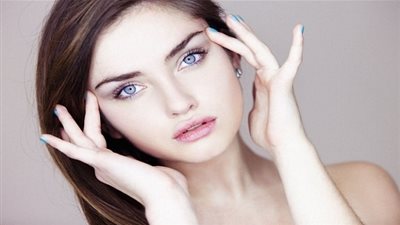 5 حلول فعّالة تخلصِك من مشكلة الجفون الدهنية