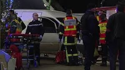 شاحنة تصدم حشد من المارة في سوق للكريسماس بـ