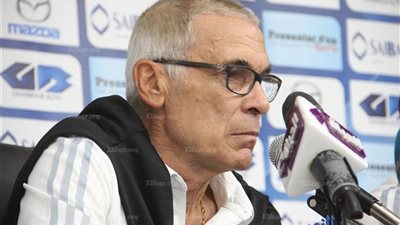 عبد العال: المنتخب مع كوبر يلعب بطريقة 