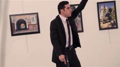 مفاجأة.. قاتل السفير الروسي في تركيا عضو بحزب 