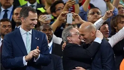 رئيس ريال مدريد يقدم هدية العمر لـ 