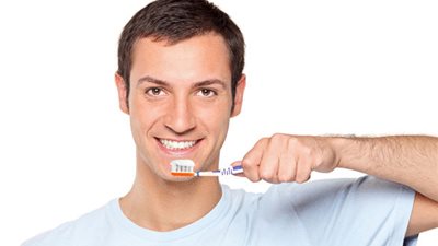 للوقاية من التهاب المفاصل عليكم بالعناية بأسنانكم !