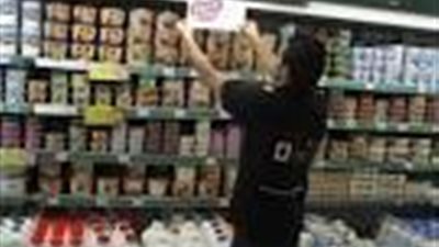 حملات تموينية مكثفة لضبط السلع التالفه بالجيزة 