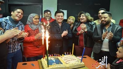 هانى شاكر يحتفل بعيد ميلاده مع جمهوره (فيديو وصور)
