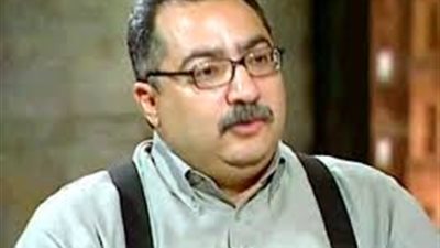 عزمي مجاهد: 