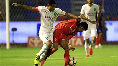 صفارة أجنبية تضبط مواجهة الأهلي والاتفاق