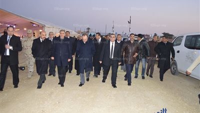 رئيس جامعة الفيوم في قصر قارون