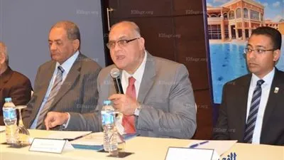 توعية 32 منشأة صناعية بالإسكندرية بالحقوق الأساسية في العمل