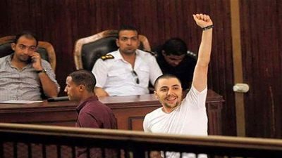 مشادات بين أهالي المتهمين ومحامي مرتضى منصور في جلسة 