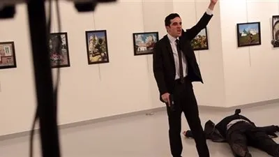 السفارة الروسية بالقاهرة تتلقى العزاء في مقتل السفير بتركيا