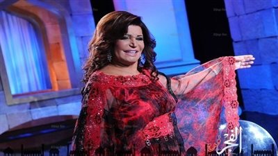 نجوى فؤاد: عمر الشريف صالحني بعد خلافنا