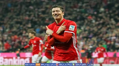 ليفاندوفسكي يسجل الهدف الثالث في شباك لايبزيج (فيديو)