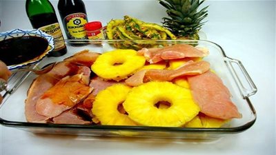 طريقة تحضير الأناناس مع اللحم المُدخن بالفرن