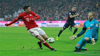    الدوري الألماني.. بايرن ميونيخ يقهر لايبزيج ويحسم لقب بطل الشتاء (فيديو)   