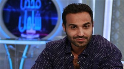 أحمد فهمى يكشف حقيقة خلافه مع أحمد حلمي بسبب فيلم 