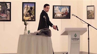 إطلاق سراح أسرة قاتل السفير الروسي