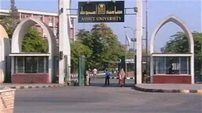 مجلس جامعة أسيوط يوافق على تعيين 41 مدرس بعدد من كليات الجامعة 