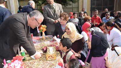 محافظ المنيا يتابع سير العمل والإستعداد لامتحانات الفصل الدراسي الأول