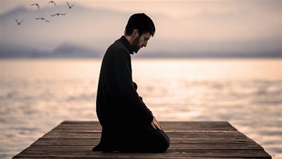 تعرف على العلاقة بين الصلاة والصبر