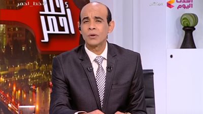  محمد موسى يكشف حقيقة ما حدث بين الحرس المصري والأوغندي (فيديو)